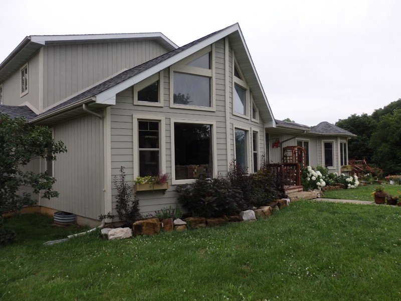 570 NE 601 Rd